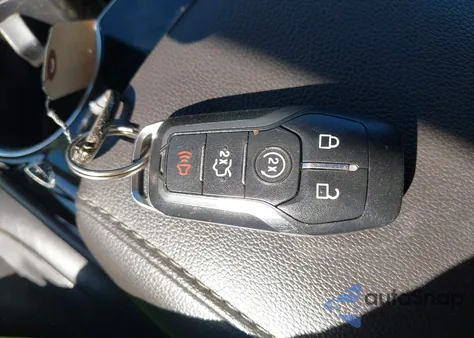 2014 Ford Fusion Titanium из США, поврежденный, VIN 3FA6P0SU0ER263902